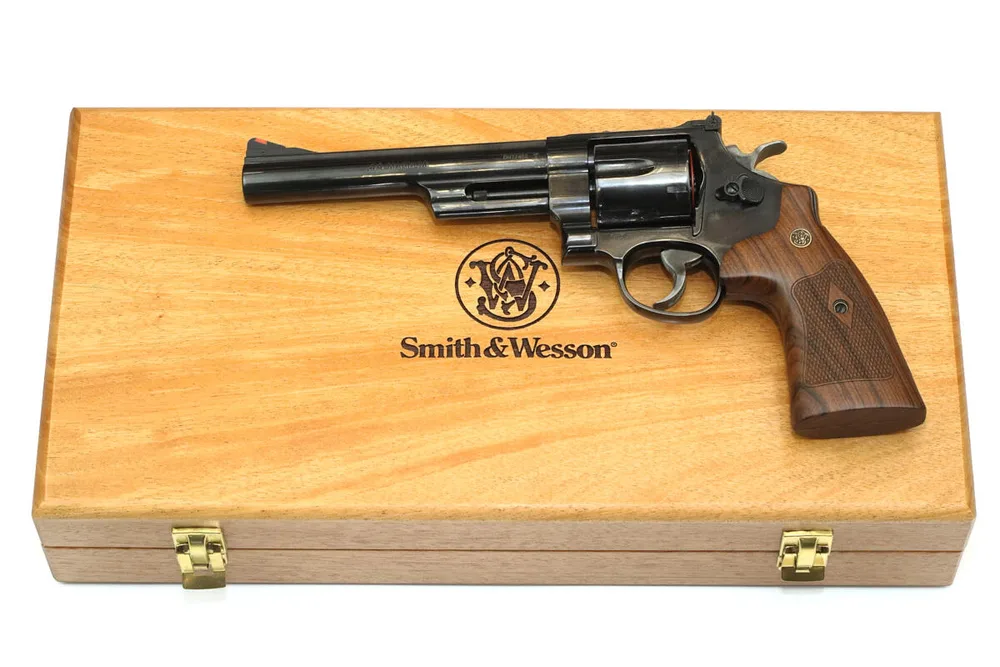Smith & Wesson Model 29 Classic 6.5